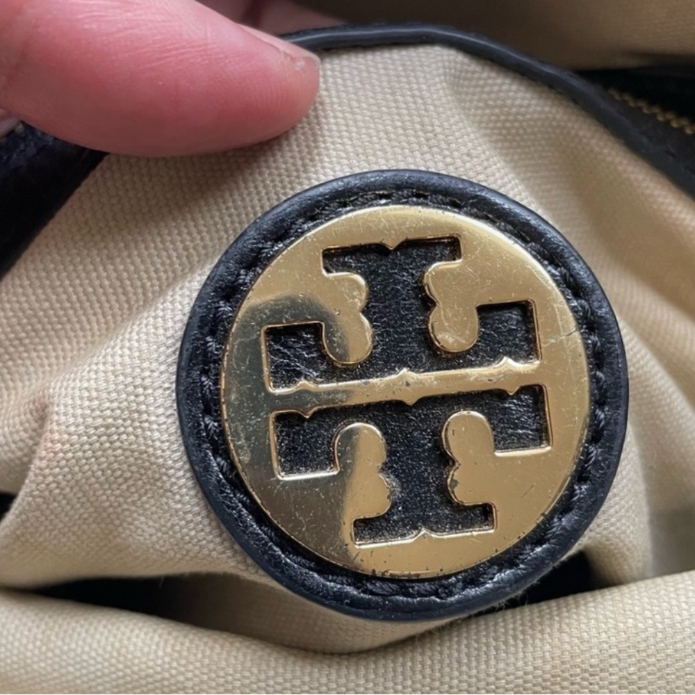 Tory Burch Anniversary Leather Tote in Black EUC Rare - Picture 3 of 6